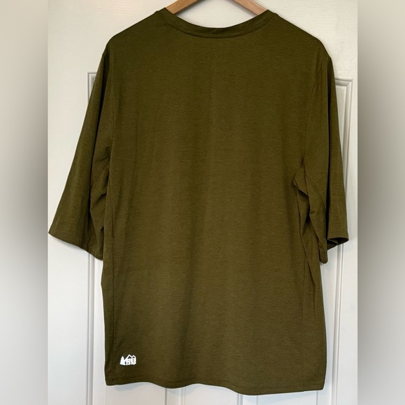 REI Co-op Men’s Performance Hiking Tee XL Olive Green Short Sleeve - NEVER WORN! - Picture 8 of 10